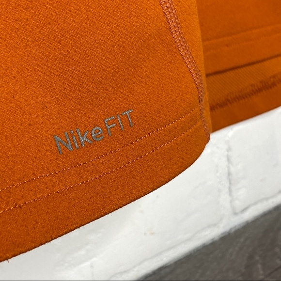 Nike ACG Quarter Zip Pullover Top Mens XL  Orange Fit Dry Black Ridge Golf - Picture 2 of 7